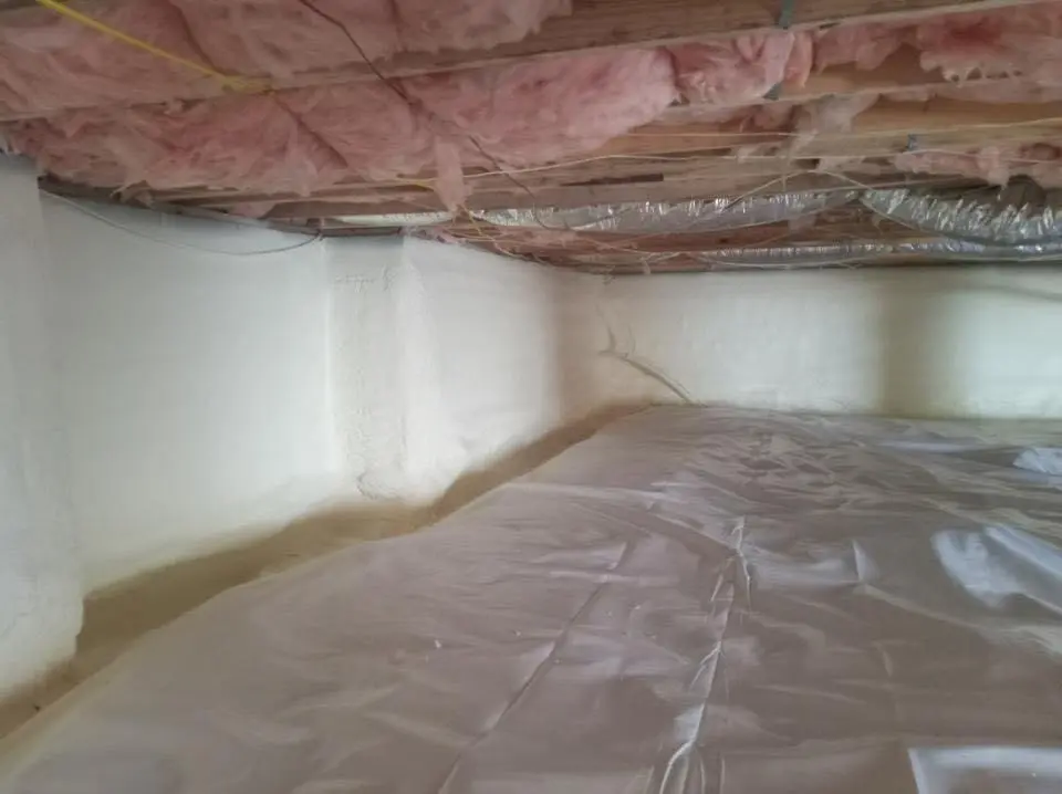 Crawl space encapsulation with closed-cell spray foam for Roof Maintenance in Los Alamos